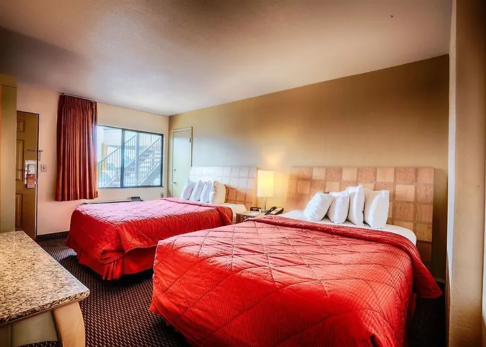 Howard Johnson By Wyndham Hotel