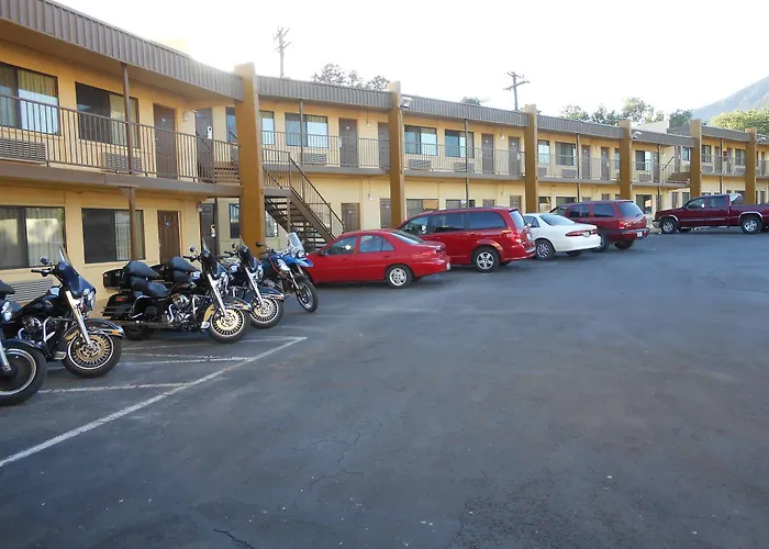 Hotel Howard Johnson By Wyndham 2*