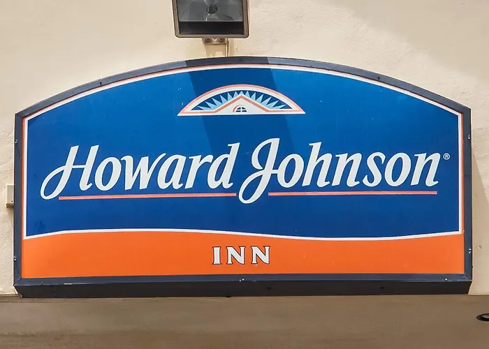 Hotel Howard Johnson By Wyndham 2*