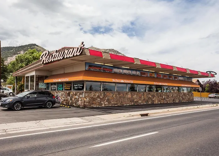 Howard Johnson By Wyndham Hotel 2*